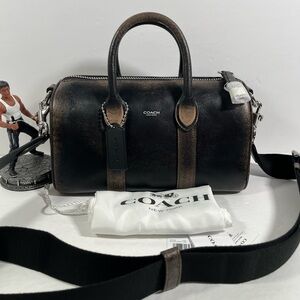 Coach - Compass 25 in Loved Leather NWT